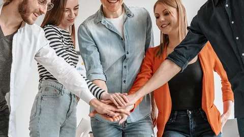 莫吉：伊布非凡出众，未来有望成为杰出领导者。